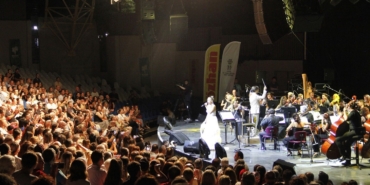 Bursa Festivali’nde büyüleyici gece