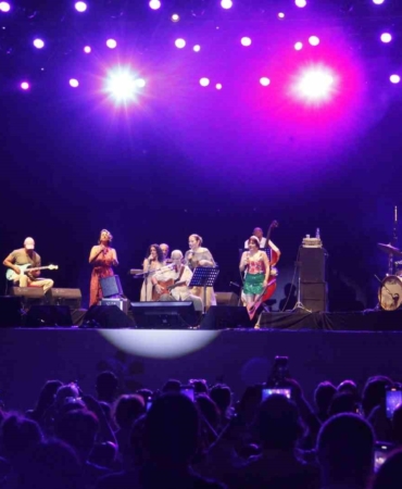 Bursa Festivali’nde yıldızlar geçidi