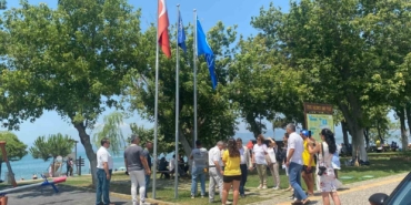 Bursa sahillerinde ‘Mavi Bayrak’ dalgalanıyor