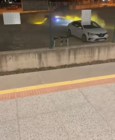 Bursa’da arazi aracıyla dakikalarca drift attı...O anlar kamerada