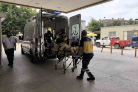 Bursa’da strafor doğrama makinesine kolunu kaptıran işçi ağır yaralandı