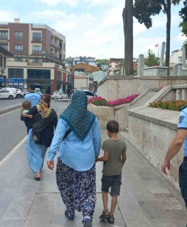 Büyükşehir zabıtası, dilencilere göz açtırmıyor