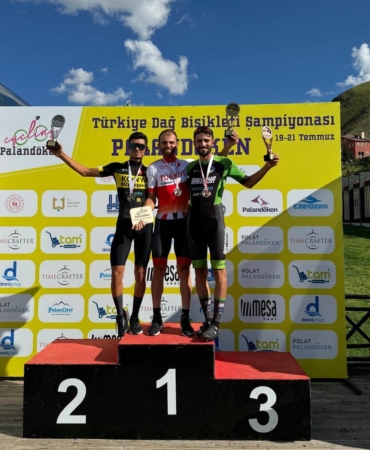 Büyükşehir’in pedalı Erzurum’dan şampiyonlukla döndü