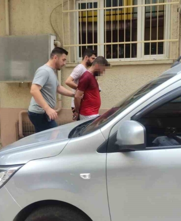 Çaldığı motosiklete aynı marka ve modelden çalıntı plaka takmış