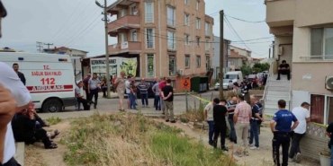Çanakkale’de cinnet getiren baba, eşini ve çocuğunu pompalı tüfekle öldürdü, intihar etti