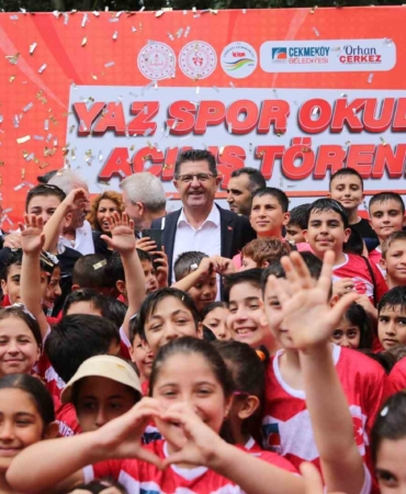 Çekmeköy’de yaz spor okullarına görkemli açılış