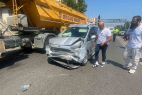 Cezaevi mahkum aracının da karıştığı zincirleme kazada 4 yaralı