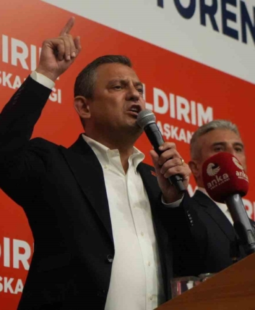 CHP Genel Başkanı Özel: “Anketlerde en az 4.5 puan öndeyiz”