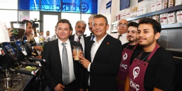 CHP Genel Başkanı Özel, Osmangazi Belediyesi’nin projelerini yerinde inceledi