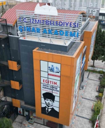 Çınar Akademi öğrencilerinden YKS’de üstün başarı