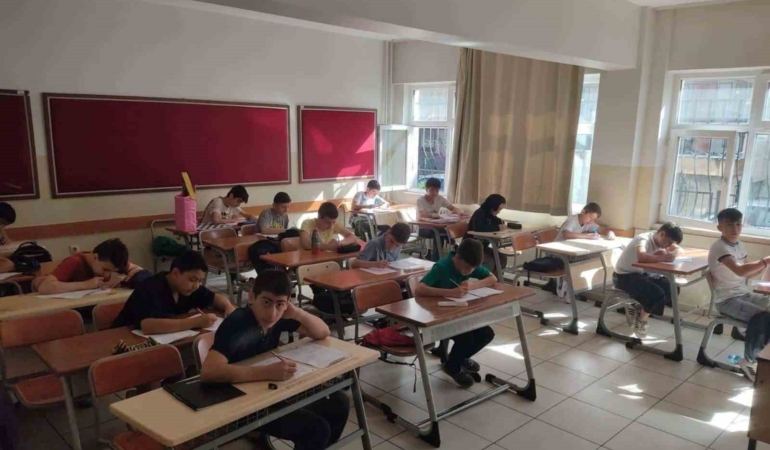 Çorlu’da yaz dönemi desteleme kursları başladı