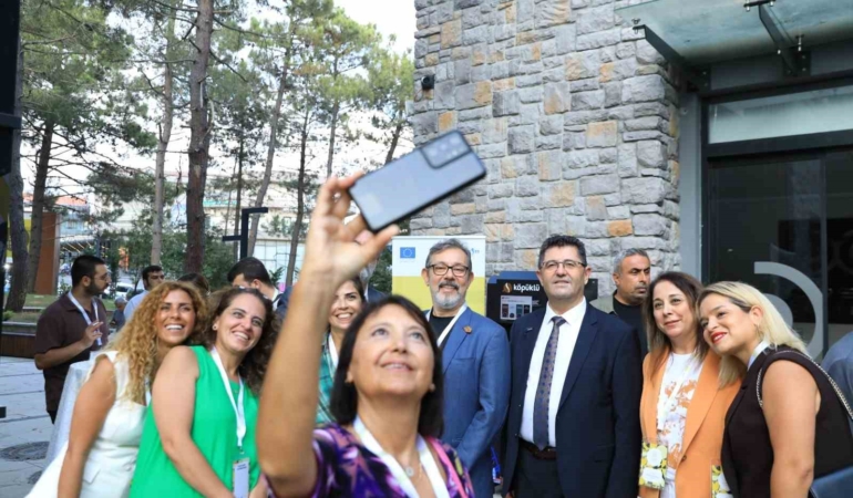 Crea Center yeni sezona ‘merhaba’ dedi