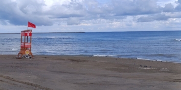 Denize girişlere sağanak engeli