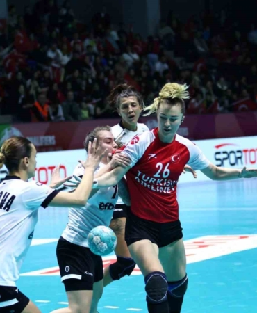 Diğdem Hoşgör, Szczypiorno Kalisz’e transfer oldu