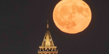 Dolunay İle Galata kulesi buluştu