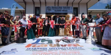 Dünyanın en büyük satranç koleksiyonu Büyükçekmece’de sergileniyor