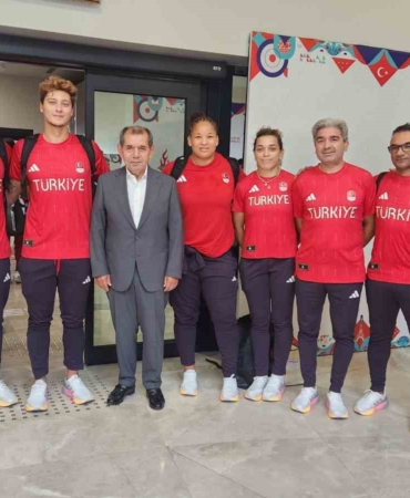 Dursun Özbek’ten, Paris 2024 Olimpiyat Oyunları’nda mücadelede edecek sporculara destek