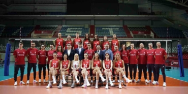 Eda Erdem Dündar: "Madalyayla bitirmek paha biçilemez olur"