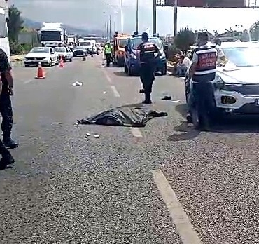 Edremit’te yaşlı adam karşıya geçemedi