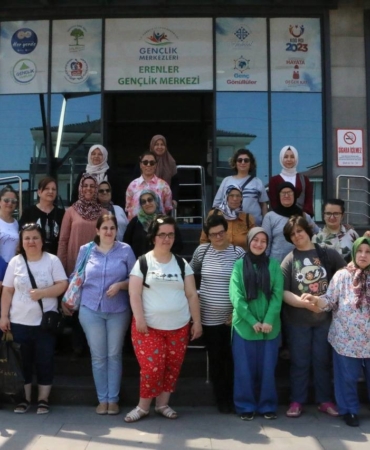 Engelsiz yürekler bu kurs sayesinde 6 haftada yüzmeyi öğrenecek