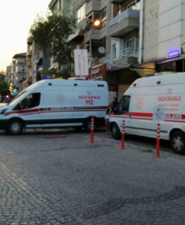 Erdek’te boğulma tehlikesi geçiren şahıs yoğun bakıma kaldırıldı