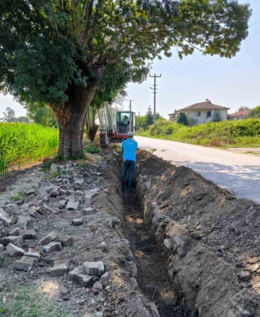 Erenler’de 2 mahalle daha Büyükşehir’in altyapı hizmetleriyle buluşuyor