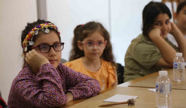 Esenler’de bulunan ‘SanaTatil Yaz Okulu’nda dersler başladı