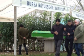 Eşini uçurumdan iterek öldürdüğü iddia edilen kocaya ağırlaştırılmış müebbet istemi