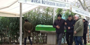 Eşini uçurumdan iterek öldürdüğü iddia edilen kocaya ağırlaştırılmış müebbet istemi