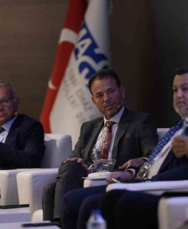 Estetik tıp, tüm yönleriyle masaya yatırıldı