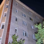 Eyüpsultan’da elektriği kesilen sitenin sakinlerinden tepki