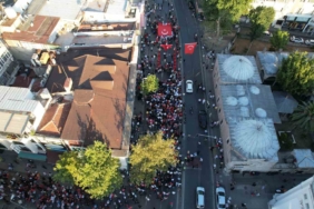 Fatih’te mehter takımı eşliğinde 15 Temmuz yürüyüşü