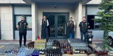 Fatih’te sahte alkol operasyonu: 1 kişi yakalandı