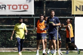 Fenerbahçe günü çift antrenmanla tamamladı