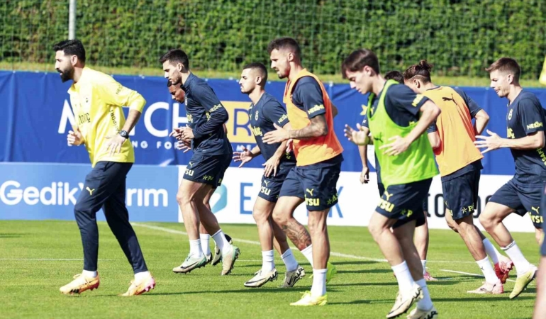 Fenerbahçe, yeni sezon hazırlıklarını Avusturya’da sürdürüyor