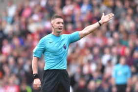 Fenerbahçe’nin, Lugano ile oynayacağı rövanş maçını Robert Jones yönetecek