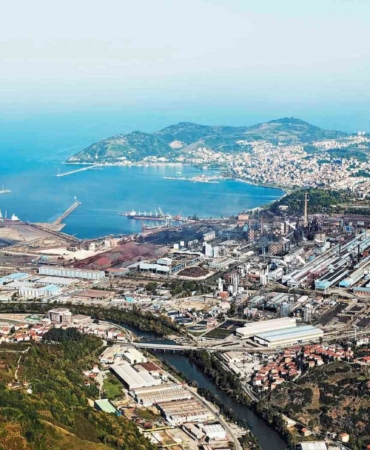 Fitch Ratings ve Moody’s, Erdemir’in gerçekleştirdiği Eurobond’un kredi notlarını değerlendirdi