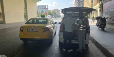 Galata Köprüsü’nde Dolmabahçe’ye gitmek isteyen turistten 600 lira isteyen taksiciye ceza