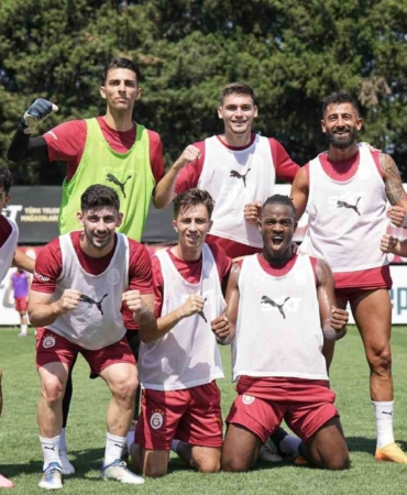 Galatasaray, çalışmalarını sürdürdü