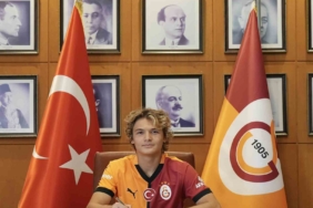 Galatasaray, Efe Akman ile 2027-2028 sezonuna kadar sözleşme imzaladı