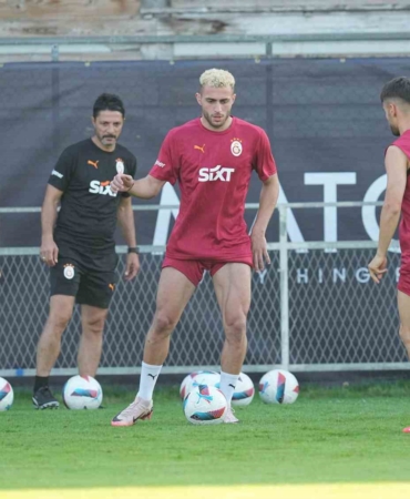 Galatasaray günü çift antrenmanla tamamladı