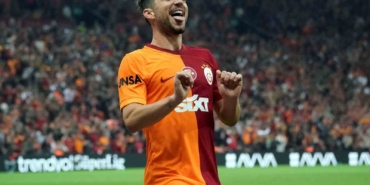 Galatasaray, Mertens’in sözleşmesini uzattı