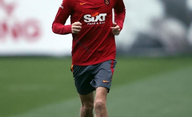 Galatasaray, Özgür Baran Aksaka’yı Arda Kardzhali 1924’e kiraladı