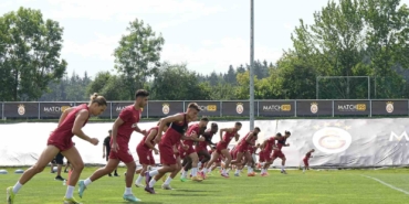Galatasaray yeni sezon hazırlıklarını yaptığı antrenmanla sürdürdü