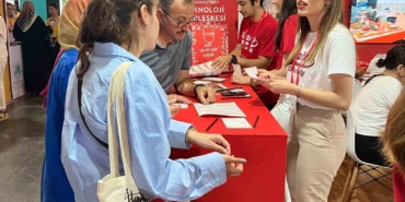 Geleceğin mesleklerinde yapay zeka korkusuna karşı hangi meslekler güvende