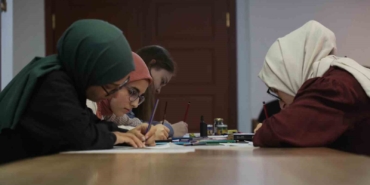 Geleneksel sanatlarda gençler yeteneklerini keşfediyor
