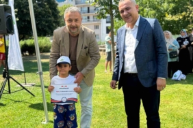 Genç yüzücüler sertifikalarını aldı