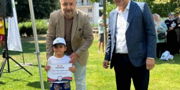 Genç yüzücüler sertifikalarını aldı