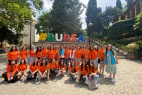 Gençlere doğayla iç içe kamp fırsatı