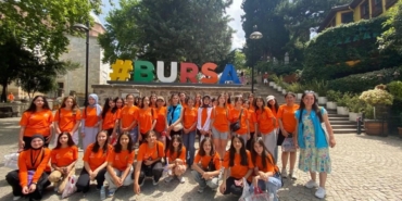 Gençlere doğayla iç içe kamp fırsatı